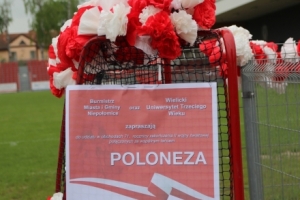 Polonez: w oczekiwaniu...